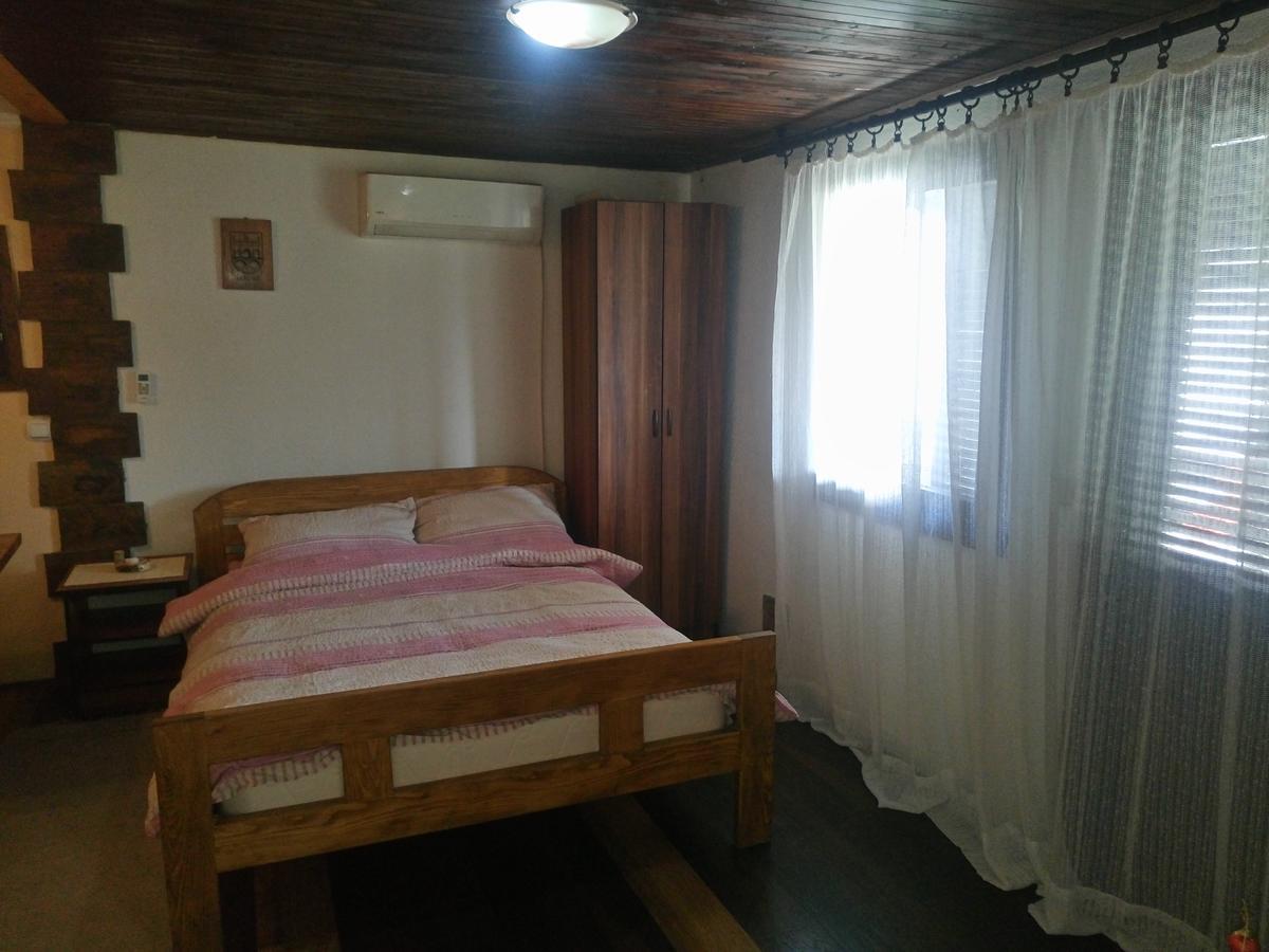 Apartmani Jankovic Vrdnik Exterior photo