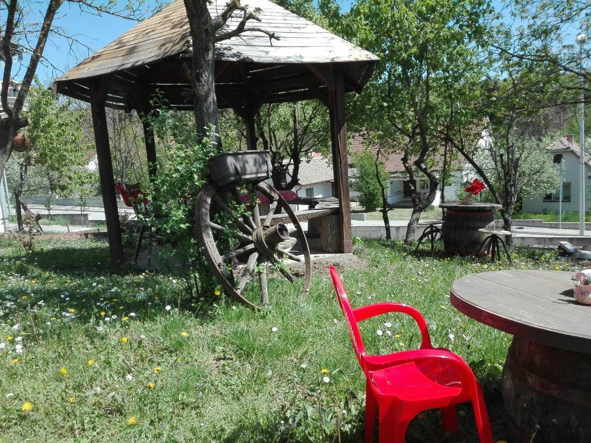 Apartmani Jankovic Vrdnik Exterior photo