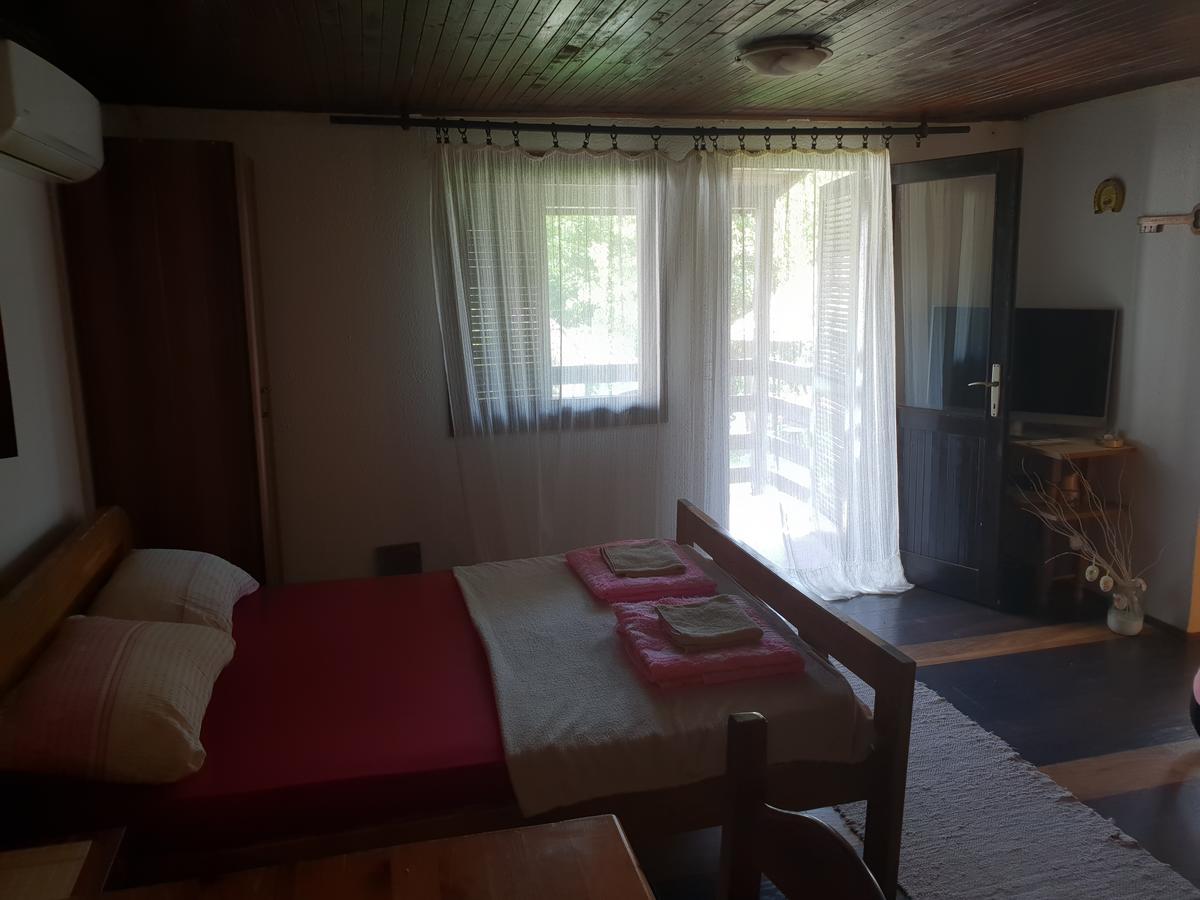 Apartmani Jankovic Vrdnik Exterior photo